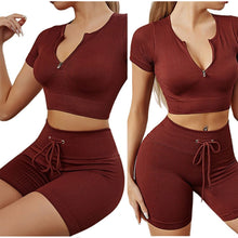 Lataa kuva Galleria-katseluun, Sports workout short sleeve and shorts suits women gym clothes