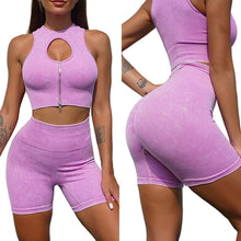 Lataa kuva Galleria-katseluun, Women's Seamless Yoga Set - Premium Short Sleeve & Shorts in active Dark Tones