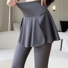 Indlæs billede til gallerivisning Women's Plus Size Yoga Skort with Pockets - 2-in-1 High-Waisted Athletic Skirt Leggings | L-4XL