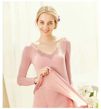 Lataa kuva Galleria-katseluun, Lace back is beautiful and elegant