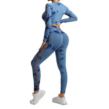 Lataa kuva Galleria-katseluun, Exercise keeps you young at heart