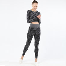 Lataa kuva Galleria-katseluun, Womens camouflage Workout Tracksuit 2 Pieces Set Hollow back High Waist Leggings and Long Sleeve Crop Top Yoga Activewear