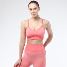 Lataa kuva Galleria-katseluun, Sports Bra for Women Criss-Cross Back Strappy Longline Yoga Bra Crop Top Workout Tank