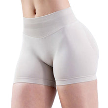 Lade das Bild in den Galerie-Viewer, 2025 Seamless Booty Shorts for Women - 3-Layer Lifting Design, too much Colors, Squat-Proof Yoga &amp; Gym Shorts
