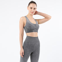Load image into Gallery viewer, Women&#39;s sports bra gradient seamless knitting Fitness Yoga vest outdoor running underwear
