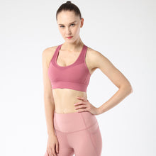 Charger l&#39;image dans la galerie, Sports Bras for Women  Strappy Sports Bra   Racerback Workout Yoga Bra with adjustable back
