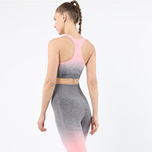 Load image into Gallery viewer, Women&#39;s sports bra gradient seamless knitting Fitness Yoga vest outdoor running underwear
